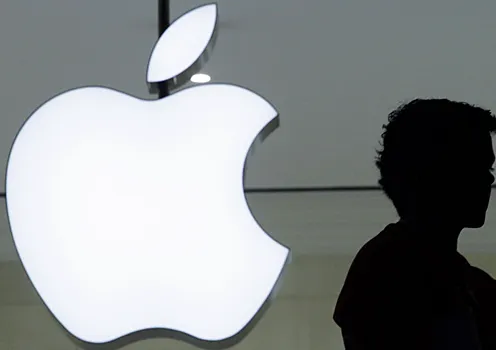 Apple перестала оказывать помощь людям в соцсетях